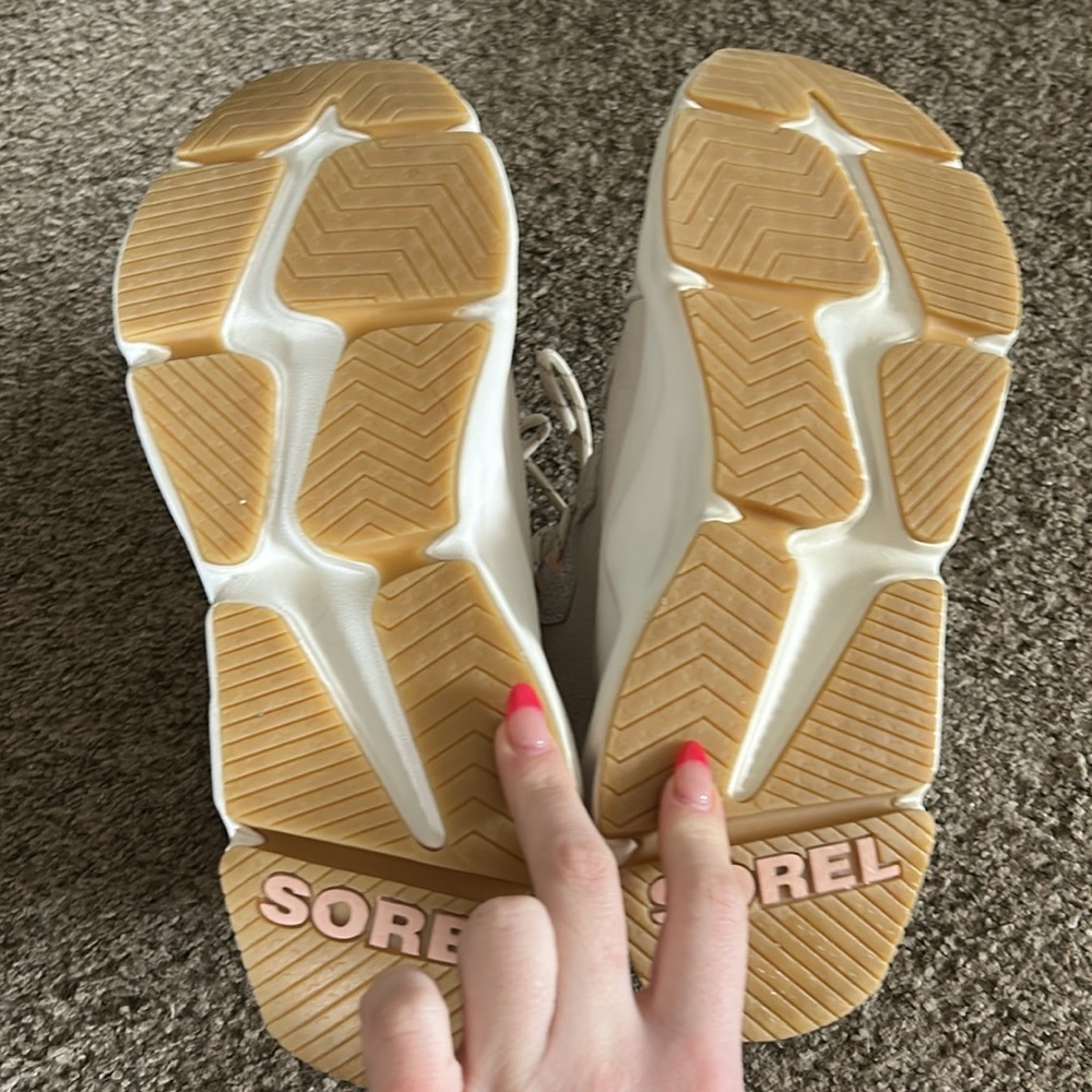 Women’s Sorel Kinetic Caribou Boot - Picture 6 of 6